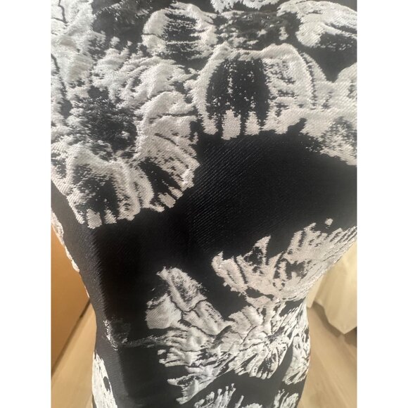Natori Womens Black & White Floral Sheath Dress Size 8 Polyester/Metallic Blend - Picture 6 of 9